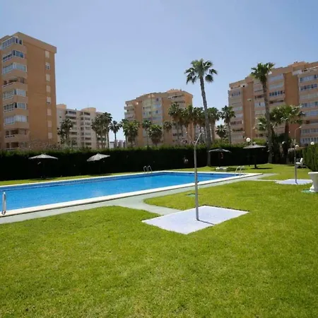 아파트 Sol - Beach And Pool *